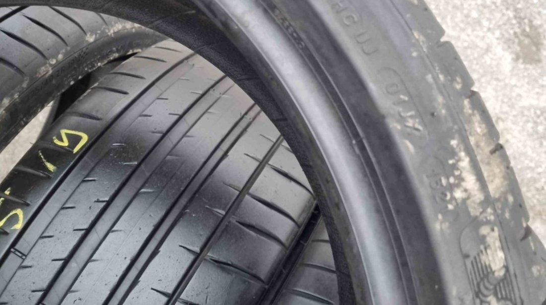 SET 4 Anvelope Vara 225/40 R19 + 255/35 R19 MICHELIN Pilot Sport 4