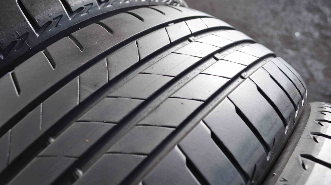 SET 4 Anvelope Vara 225/45 R18 BRIDGESTONE Turanza T005