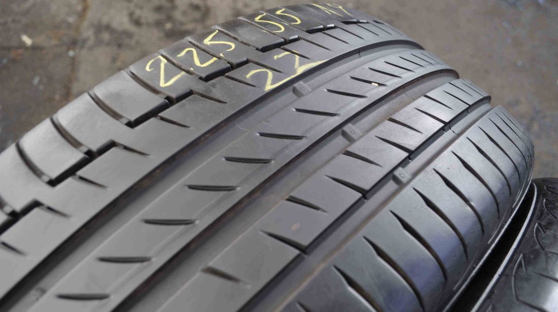 SET 4 Anvelope Vara 225/55 R19 GOODYEAR EFFICIENT GRIP 4x4 SUV 99V