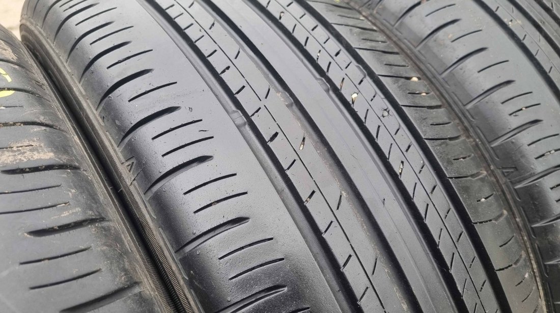 SET 4 Anvelope Vara 225/60 R18 DUNLOP Grandtrek PT30 100H