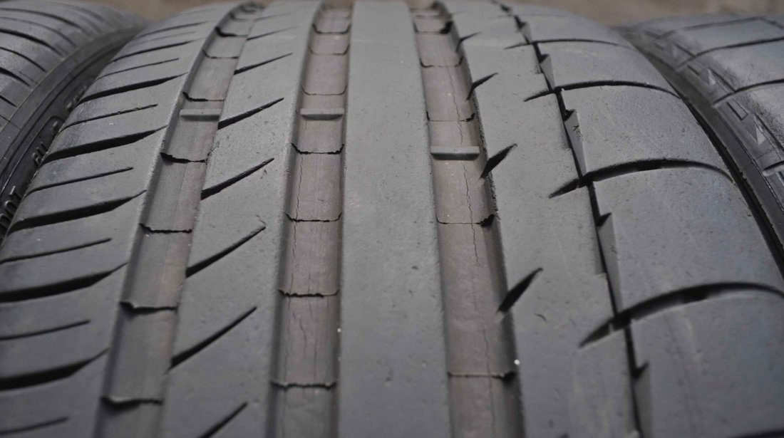 SET 4 Anvelope Vara 235/35 R19 MICHELIN PILOT SPORT PS2 N2 87Y