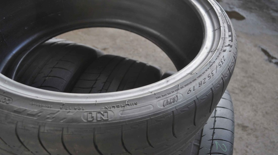 SET 4 Anvelope Vara 235/35 R19 MICHELIN PILOT SPORT PS2 N2 87Y