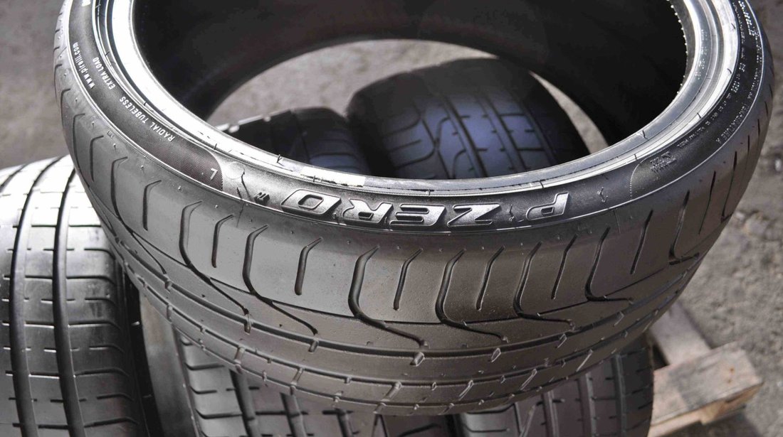 SET 4 Anvelope Vara 235/35 R19 PIRELLI P Zero 91Y