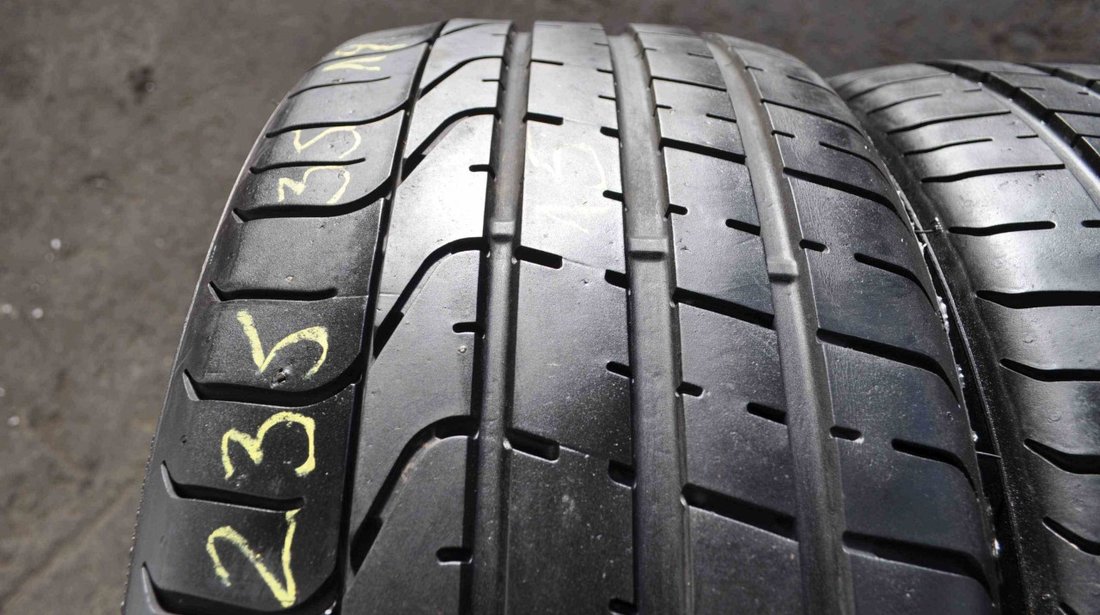 SET 4 Anvelope Vara 235/35 R19 PIRELLI P Zero 91Y