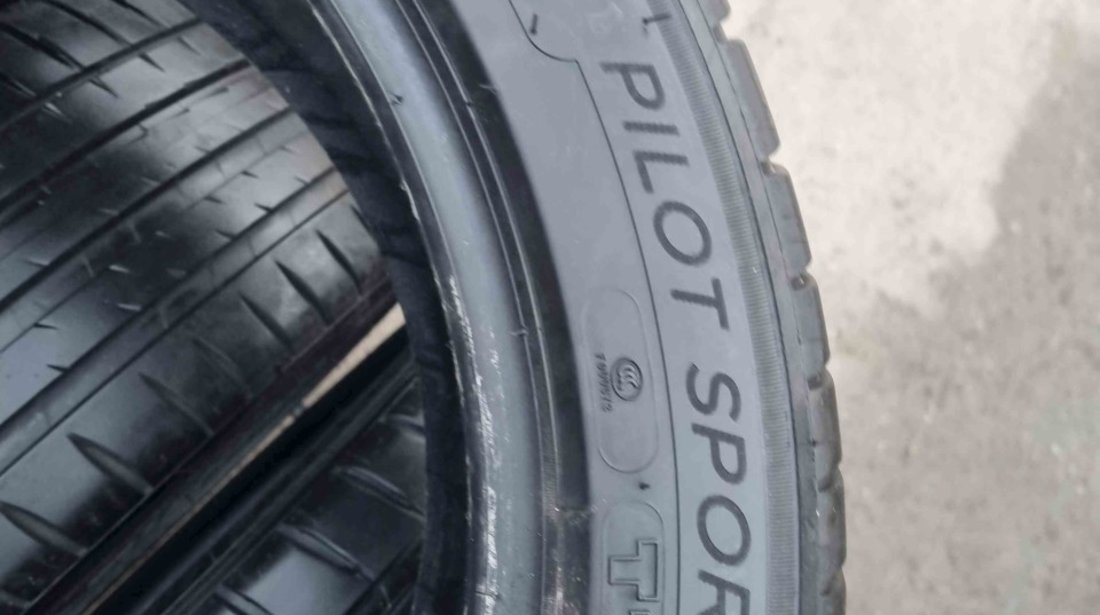 SET 4 Anvelope Vara 235/45 R18 MICHELIN Pilot Sport 4 (T1) TESLA 98Y