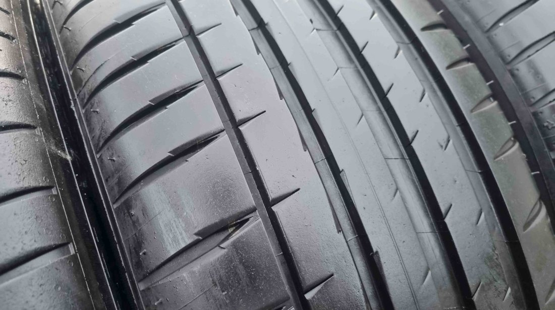 SET 4 Anvelope Vara 235/45 R18 MICHELIN Pilot Sport 4 (T1) TESLA 98Y