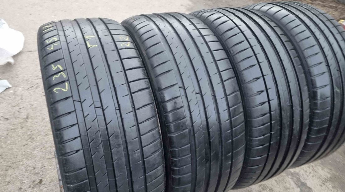 SET 4 Anvelope Vara 235/45 R18 MICHELIN Pilot Sport 4 (T1) TESLA 98Y