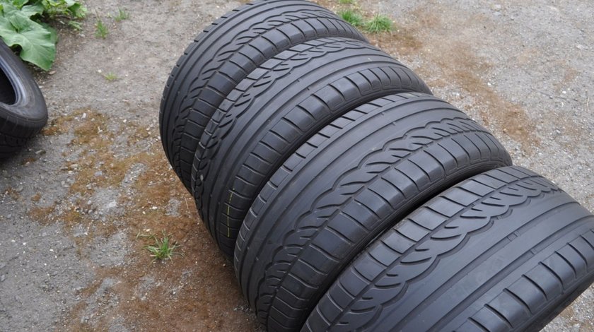 SET 4 Anvelope Vara 235/55 R17 DUNLOP SP SPORT 01 99H