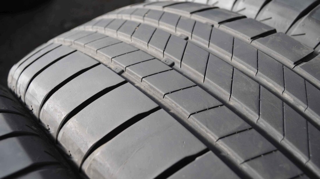 SET 4 Anvelope Vara 235/55 R18 BRIDGESTONE Turanza ECO 100V