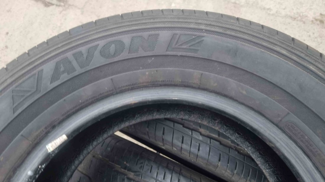 SET 4 Anvelope Vara 235/65 R16C AVON Av12 115/113R