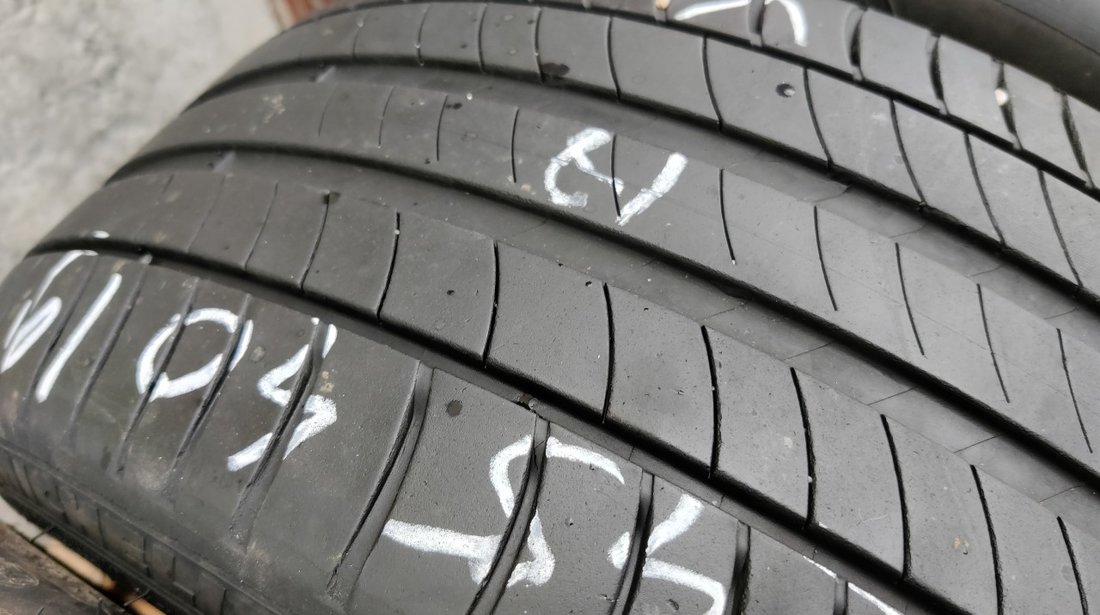 SET 4 Anvelope Vara 245/40 R19 + 275/35 R19 MICHELIN Primacy 3 ZP - Runflat