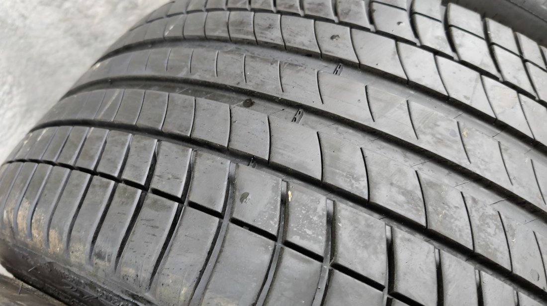 SET 4 Anvelope Vara 245/40 R19 + 275/35 R19 MICHELIN Primacy 3 ZP - Runflat