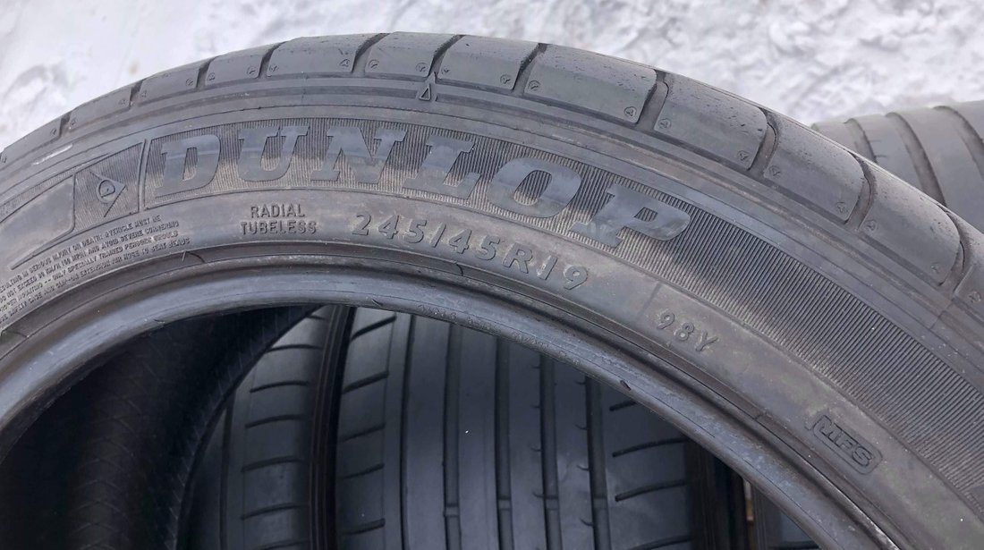 SET 4 Anvelope Vara 245/45 R19 + 275/40 R19 Dunlop Sp Sport Maxx GT DSST RUNFLAT