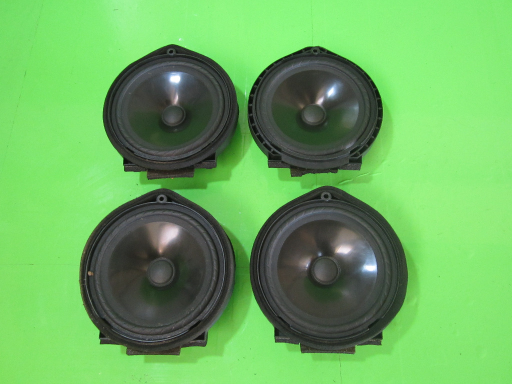 SET 4 BOXE / DIFUZOARE HONDA CR-V 3 4x4 FAB. 2006 - 2009 ⭐⭐⭐⭐⭐