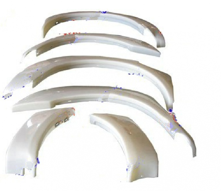Set 4 buc bandouri noi model 4 usi Nissan Navara D22.