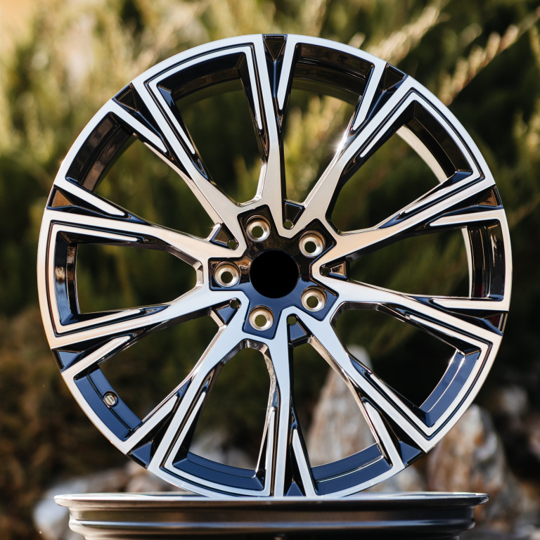 Set 4 Buc Jante Auto Compatibil Cu Volkswagen 20x8.5J 5x112 ET25 66.6 mm Negru / Argintiu R20" RMVWALLEN