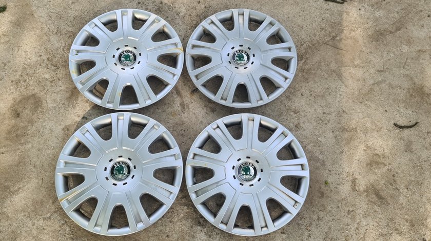 Set 4x Capace originale Skoda 15"