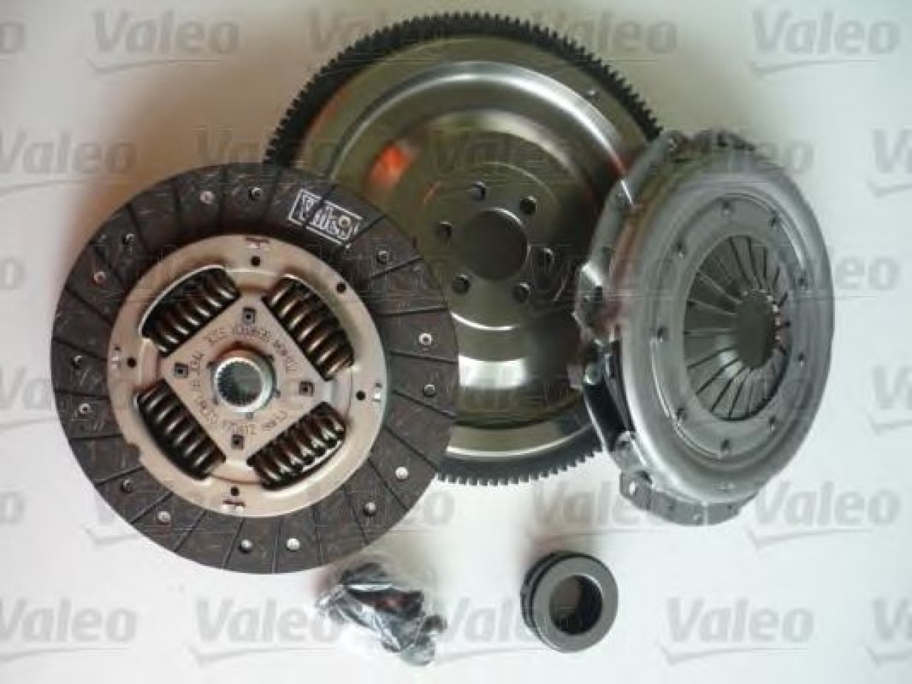 Set ambreiaj AUDI A6 Avant (4B5, C5) (1997 - 2005) VALEO 835005 piesa NOUA