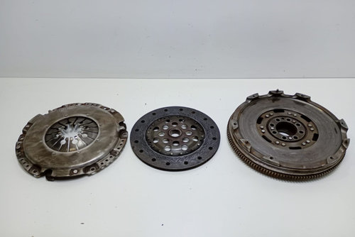 Set ambreiaj cu volanta 2.9 td 0142504103 Mercedes-Benz Sprinter 903 [1995 - 2000]