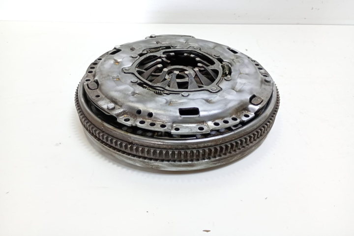 Set ambreiaj cu volanta masa dubla 023064110 Volkswagen VW Passat B6 [2005 - 2010]