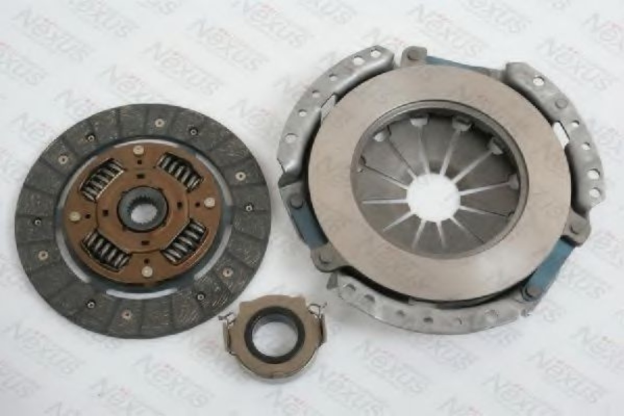 Set ambreiaj TOYOTA COROLLA Wagon (E11) (1997 - 2001) NEXUS F12050NX piesa NOUA