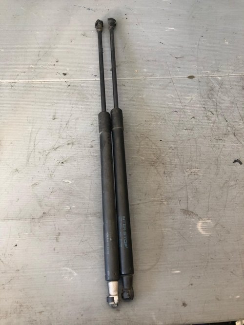Set amortizor haion audi a4 b7 break 8e9827552g