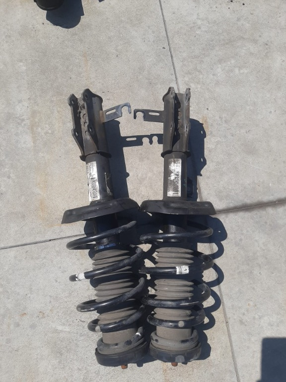 Set ansamblu amortizoare cu arcuri fata 1.7cdti a17dtr opel astra j