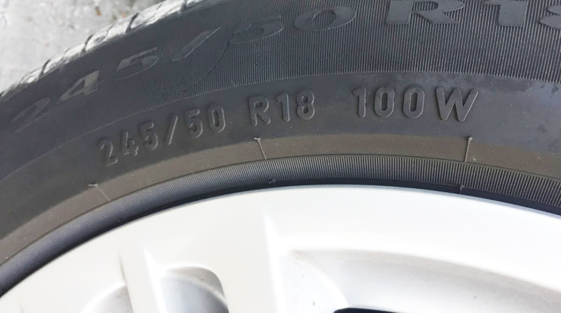 Set anvelope vara Pirelli Cinturato P7 RunFlat 245/50/R18