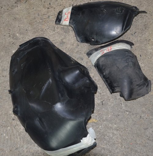 Set aparatori noroi dreapta spate BMW E46, 318, i, 2001