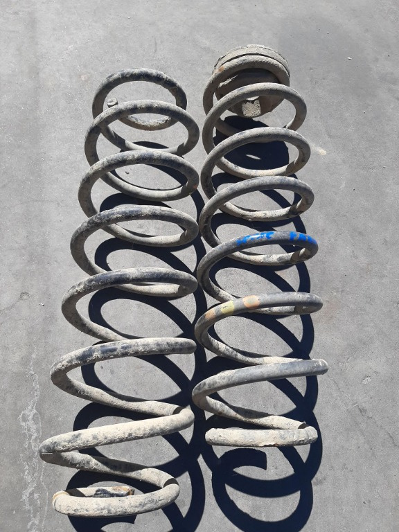 Set arcuri auto spate skoda fabia 1