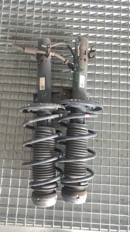 Set arcuri cu telescoape 1.0 b chy vw polo 6r 6r0413031c