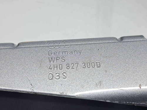 Set balamale capota Audi A8 (4H) [Fabr 2010-2017] 4H0827299D / 4H0827300D