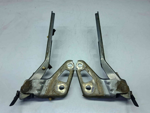 Set balamale capota Audi Q7 (4LB) [ Fabr 2006-2014] 4L0823301 4L0823302
