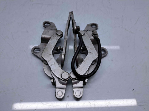 Set balamale capota Bmw 1 (E81, E87) [Fabr 2004-2010] 7060560 / 7060559