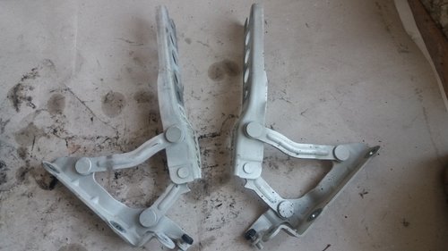 Set balamale capota skoda octavia 2 1z0823301c 1z0823302c