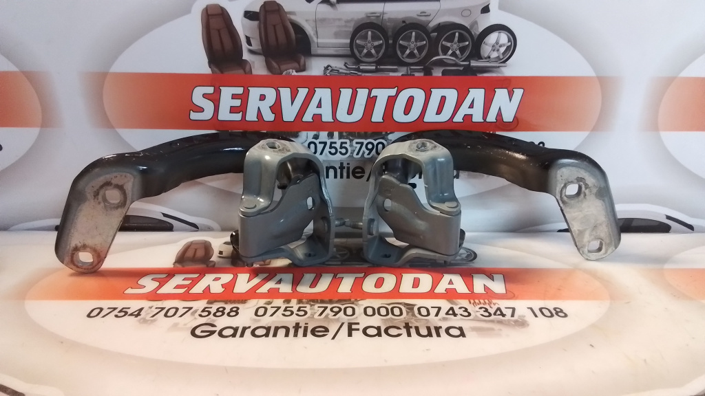 Set balamale capota spate Audi Q7 (2015->) [4M] 3.0 Motorina 2017, STANGA+DREAPTA / 4M0827299C / 4M0827300C