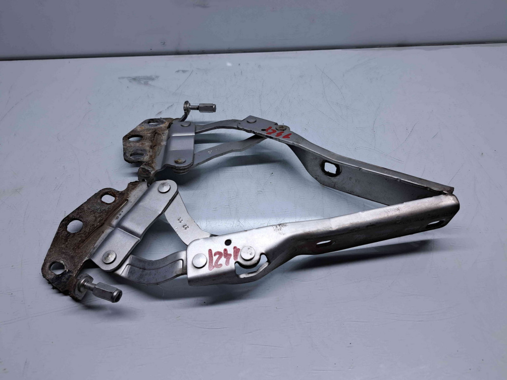 Set balamale capota Volkswagen Passat B7 (365) Variant [Fabr 2010-2014] 3AA823302 / 3AA823301