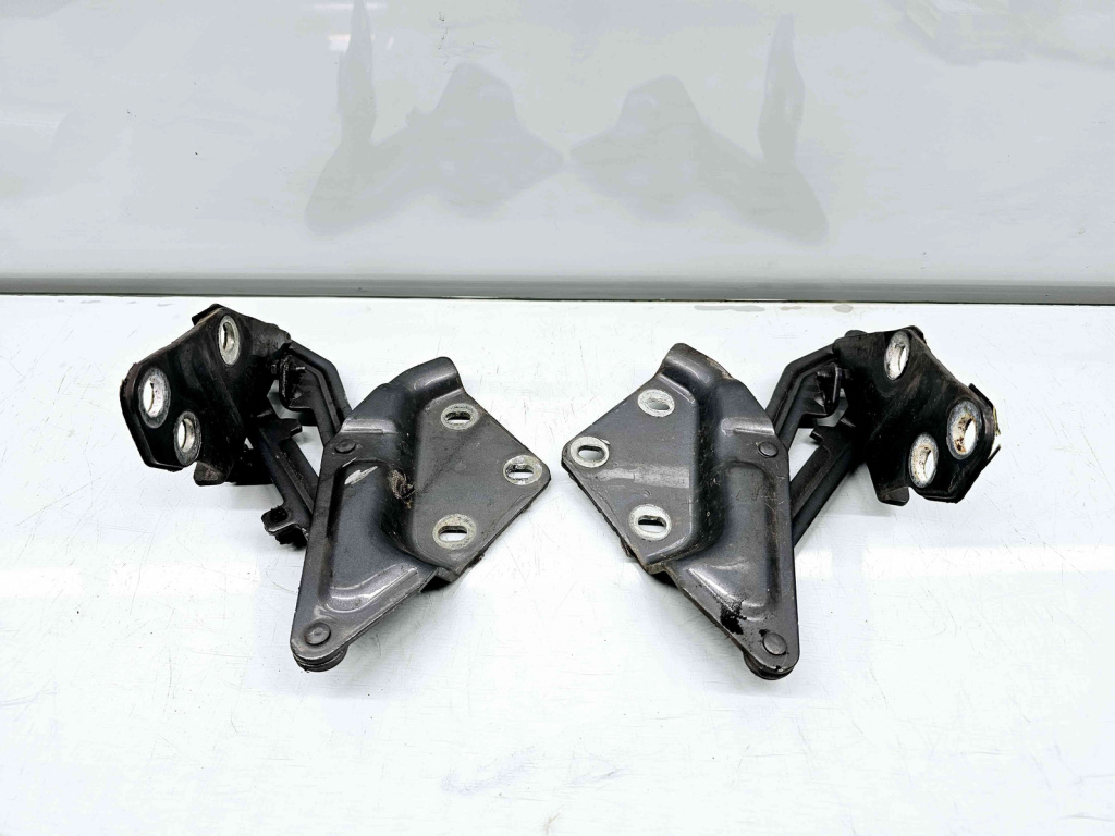 Set balamale capota Volkswagen Touareg (7LA, 7L6) [Fabr 2003-2010] 7L6823301 7L6823302