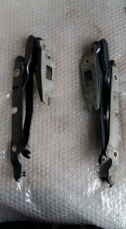 Set balamale portbagaj audi a4 b7 8e5827302c 8e5827301c