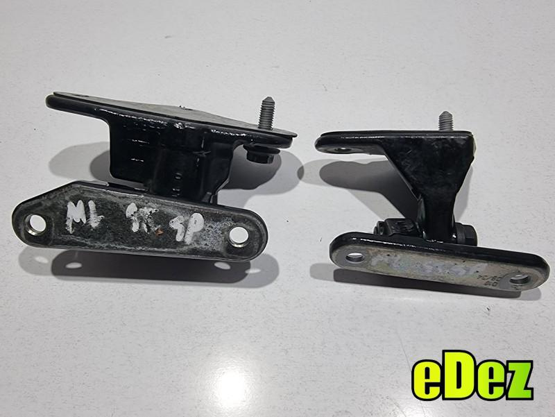 Set balamale usa stanga spate (inferioara si superioara) culoare negru obsidian - 197 Mercedes ML (2009-2011)[w164] facelift
