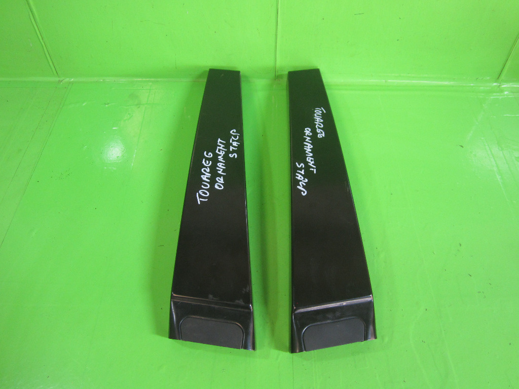 SET BANDOU / ORNAMENT STALP VW TOUAREG FAB. 2002 - 2010 ⭐⭐⭐⭐⭐