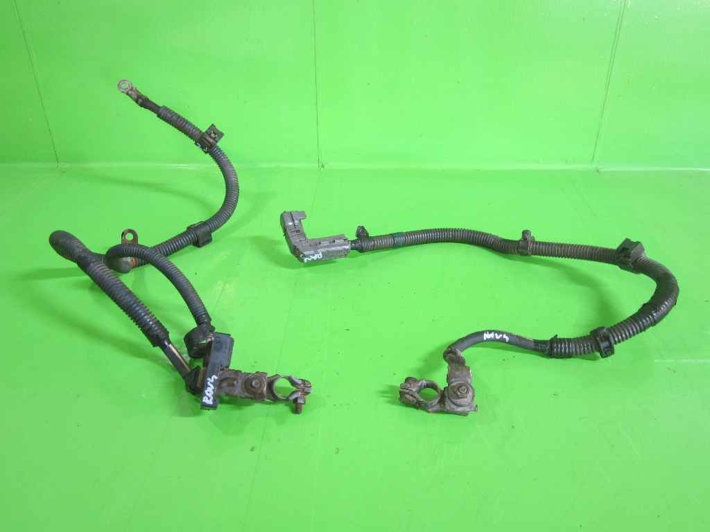 SET BORNE BATERIE PLUS SI MINUS TOYOTA RAV 4 2.2 D 4x4 FAB. 2005 - 2010 ⭐⭐⭐⭐⭐
