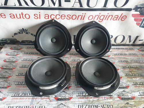 Set boxe fata + spate originale Mercedes-Benz GLE SUV (W166) cod : A2049062401