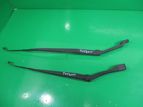 SET BRAT STERGATOARE PARBRIZ HYUNDAI TUCSON FAB. 2004 - 2010 ⭐⭐⭐⭐⭐