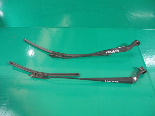 SET BRAT Stergator PARBRIZ DODGE CALIBER FAB. 2006 – 2012 ⭐⭐⭐⭐⭐