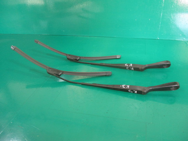 SET BRAT STERGATOR PARBRIZ JEEP CHEROKEE KJ 4X4 FAB. 2001 - 2008 ⭐⭐⭐⭐⭐