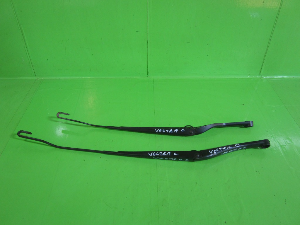 SET BRAT STERGATOR PARBRIZ OPEL VECTRA C FAB. 2002 – 2009 ⭐⭐⭐⭐⭐