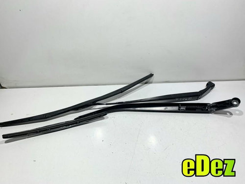 Set brate stergator fata Toyota Corolla (2012-2018)