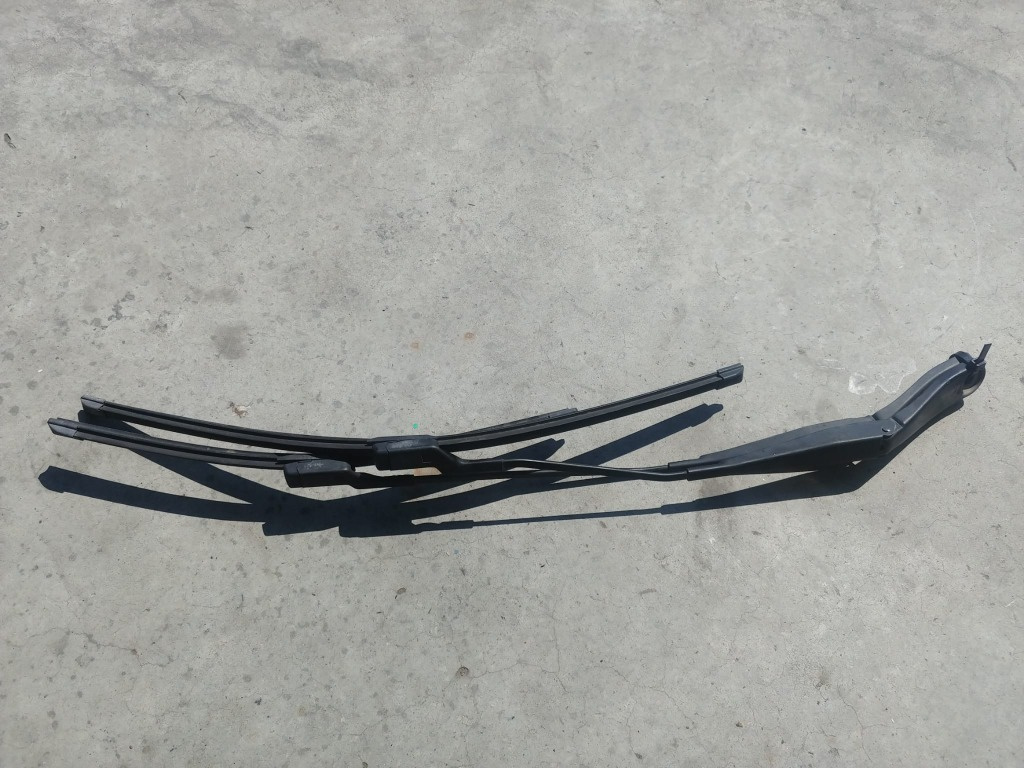 Set brate stergator ford mondeo mk4 7s7117526ad 7s7117526cd