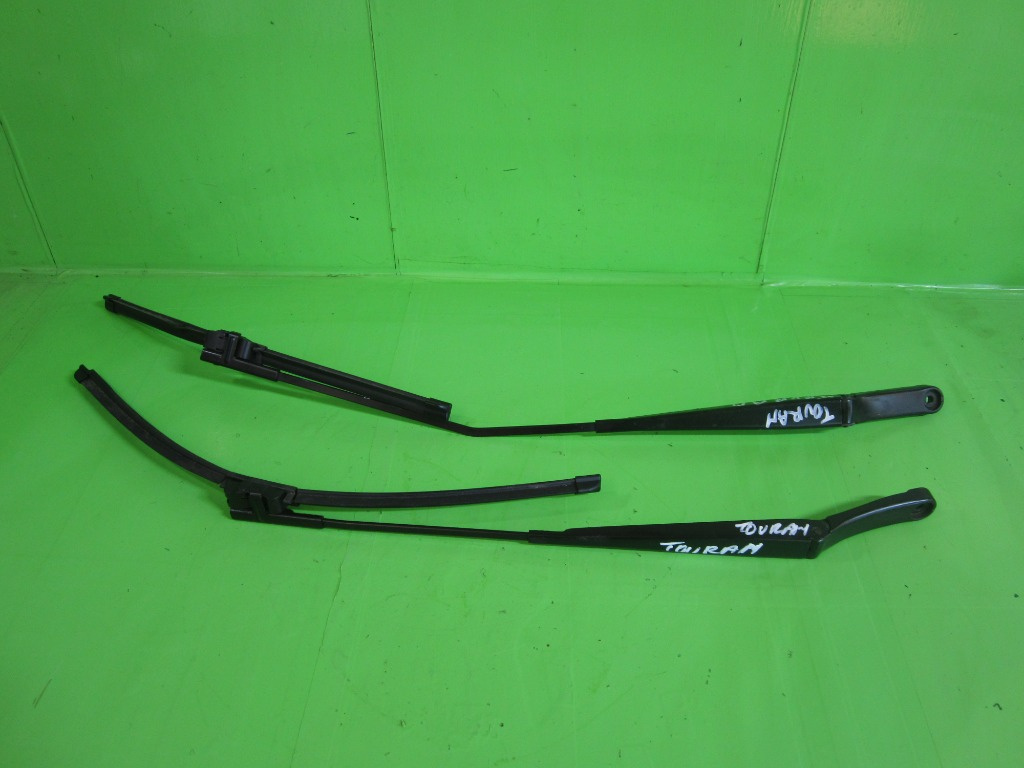 SET BRATE STERGATOR PARBRIZ VW TOURAN FAB. 2003 - 2015 ⭐⭐⭐⭐⭐